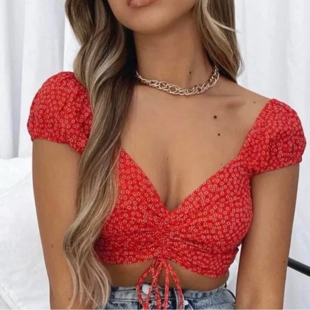 White Fox Feels Like Summer Crop Top